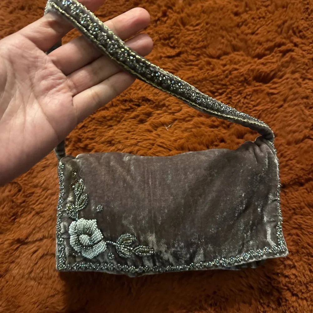 Designer Velvet Floral Bag Emma Hope - Picture 3 of 3